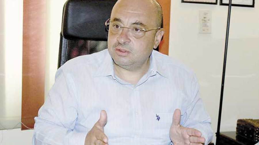 علاء السقطى رئيس جمعية الصناعات الصغيرة والمتوسطة