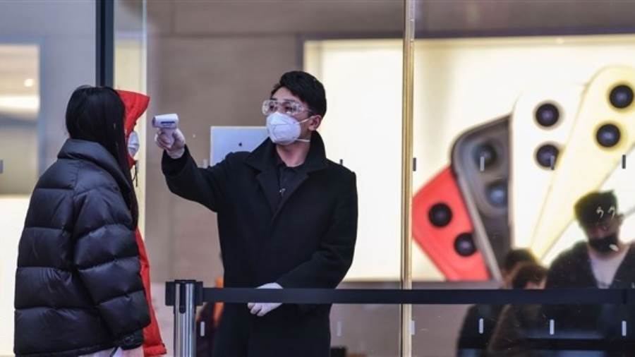 أبل تغلق جميع متاجرها خارج الصين