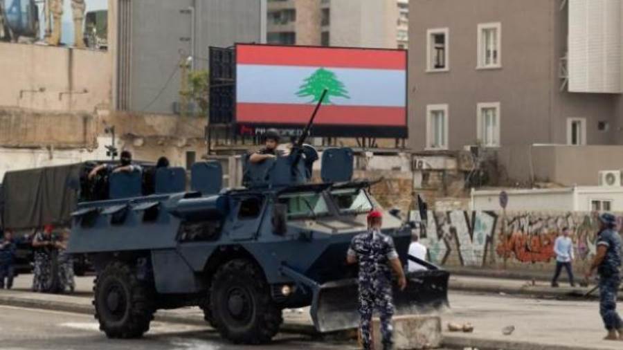 لبنان يفرض حظر تجوال من السابعة مساء حتى الخامسة صباحا لمكاف