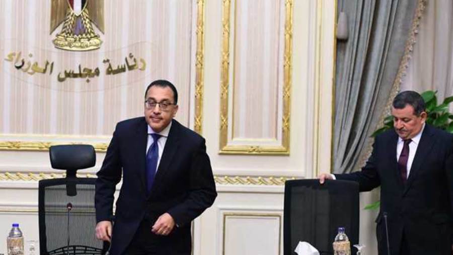 رئيس الوزراء يتابع سيناريوهات خطة التنمية المستدامة والقطاعا