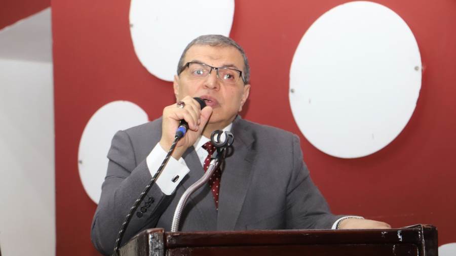 وزير القوى العاملةيتابع أوضاع المصريين بالخارج