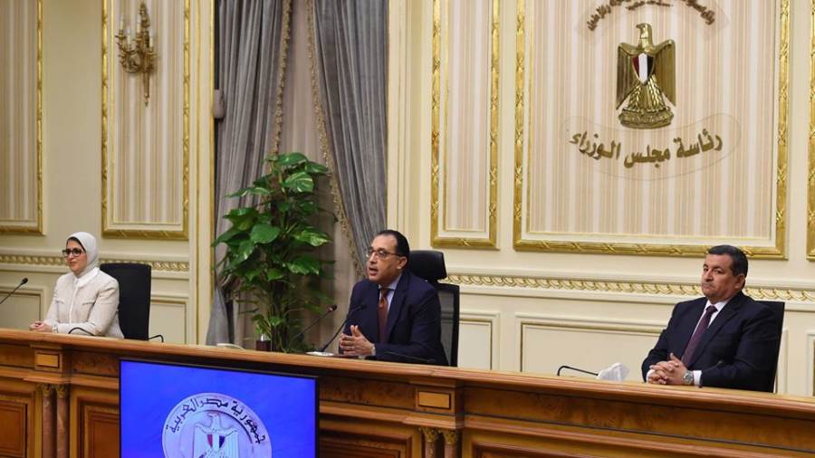 رئيس الوزراء: قرارات الحكومة الأخيرة هدفها الحفاظ على صحة وس
