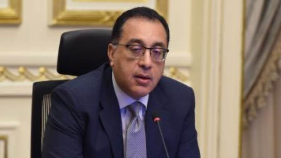 الحكومة : استقطاع 20 % من راتب مجلس الوزراء والوزراء لمدة 3 