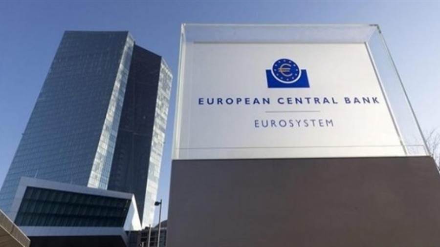 المركزي الأوروبي يحث على تدابير بقيمة 1.5 تريليون يورو لمواج
