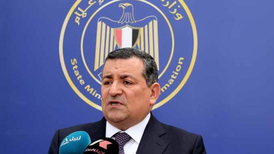 وزير الإعلام يعلن قواعد وجداول إعادة العالقين في الخارج وزير الإعلام يعلن قواعد وجداول إعادة العالقين في الخارج