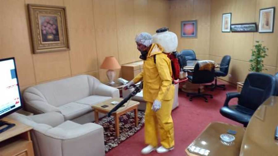 وزارة الصحةتحذر المواطنين من 4 عادات خاطئة للوقايةمن كورونا