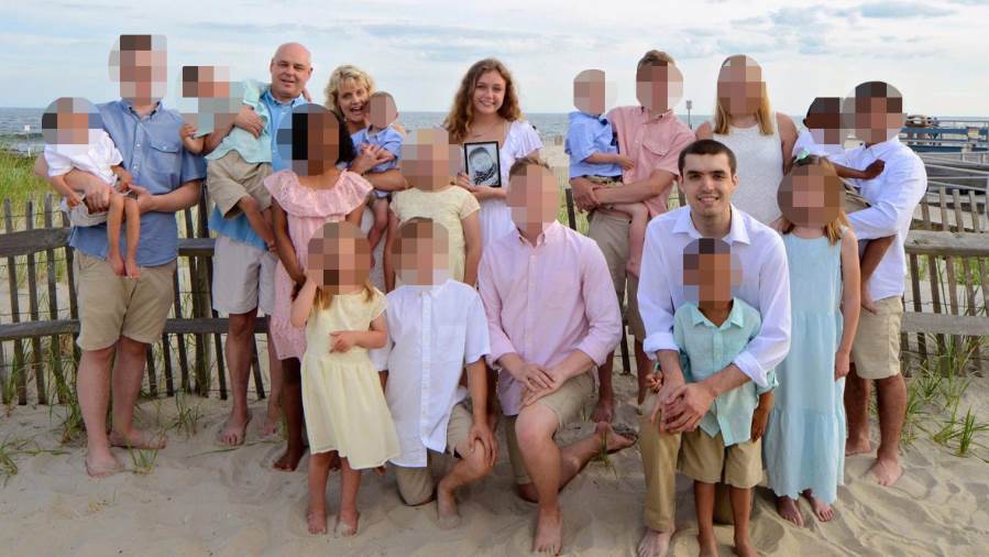 سيدة أمريكية تتسبب في موت 17 من أبنائها بعد اصابتها بفيروس ك