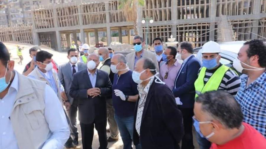 وزير النقل يتابع معدلات تنفيذ مخطط تطوير نادي السكة الحديد