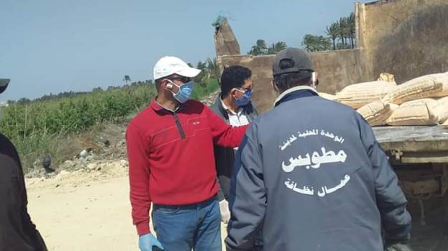 إجراءات عاجلة للتخلص الآمن من مخلفات قرية بمحافظة كفر الشيخ 