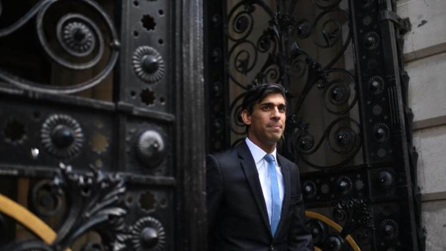 وزير المالية البريطاني: مليونا موظف في إجازة بدون أجر بسبب ك