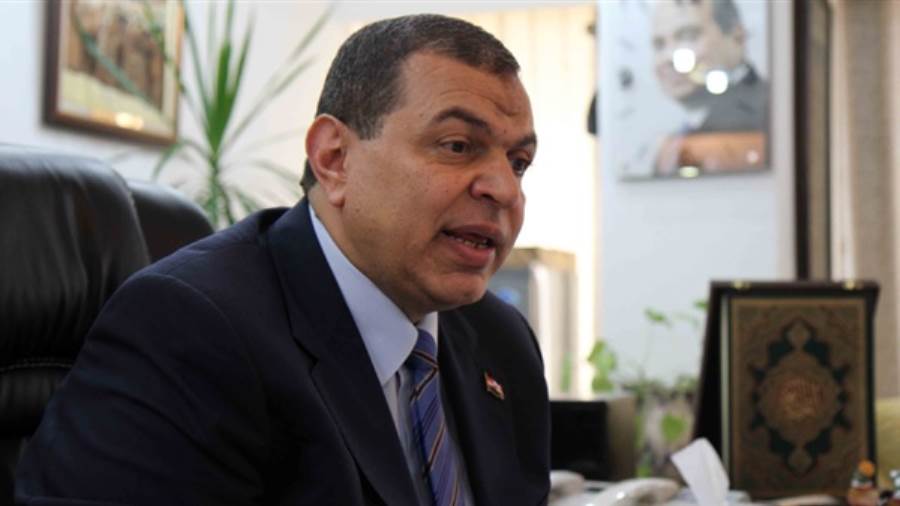 وزير القوى العاملة