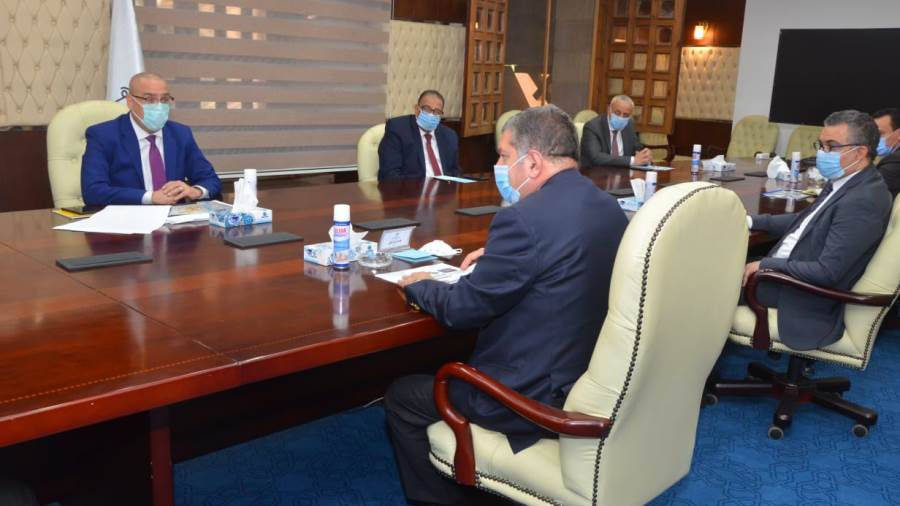 وزيرا الإسكان وقطاع الأعمال العام يستعرضان أوجه التعاون المش