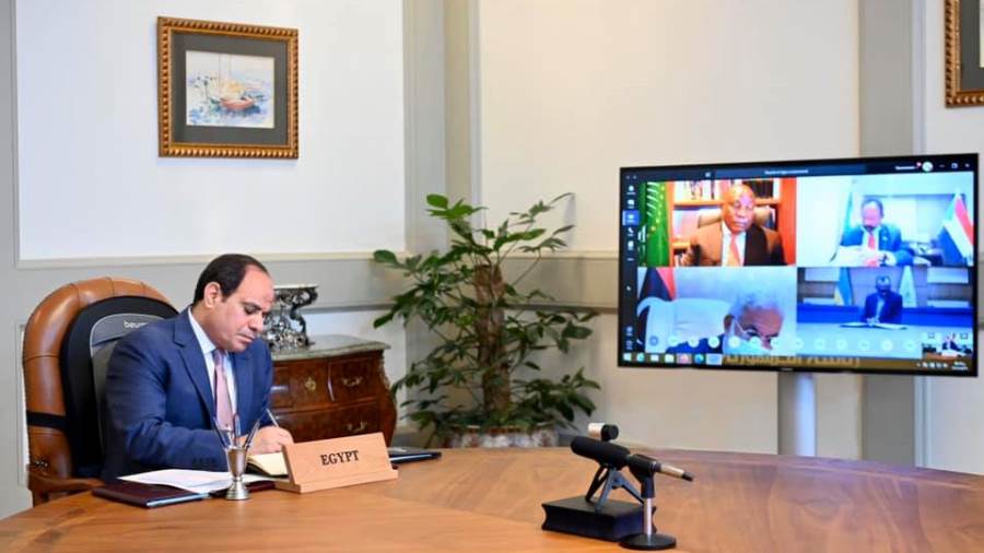 الرئيس أمام قمة إفريقية: تعزيز التحرك مع مؤسسات التمويل الدو