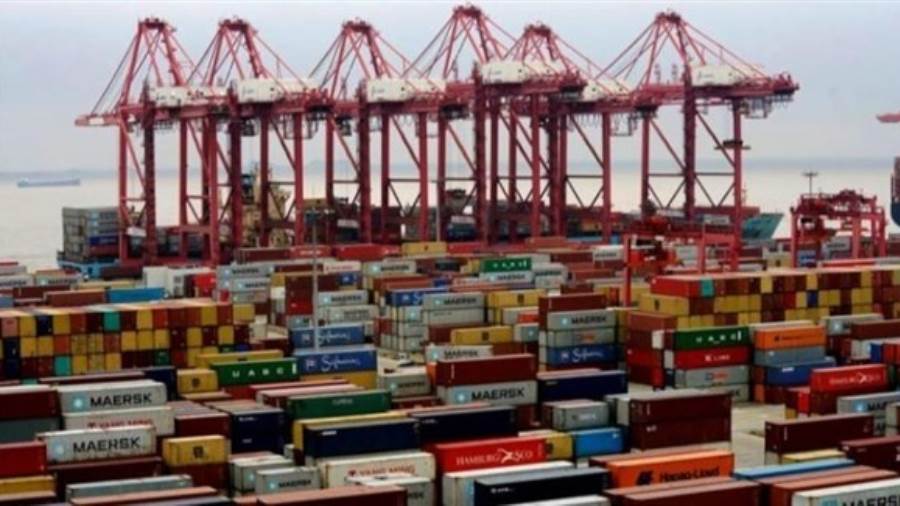 الصين: ارتفاع الصادرات وتراجع الواردات في أبريل