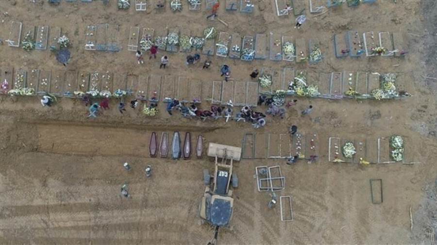 البرازيل تسجل أكبر حصيلة يومية بوفيات كورونا