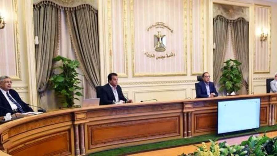 رييس الوزراء يتابع أعمال تاهيل مستشفيات الحميات والصدر لعزل 