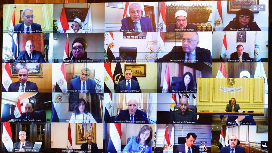 مدبولي يكلف الوزارات بتنفيذ خطة لضبط وترشيد النفقات لمواجهة 