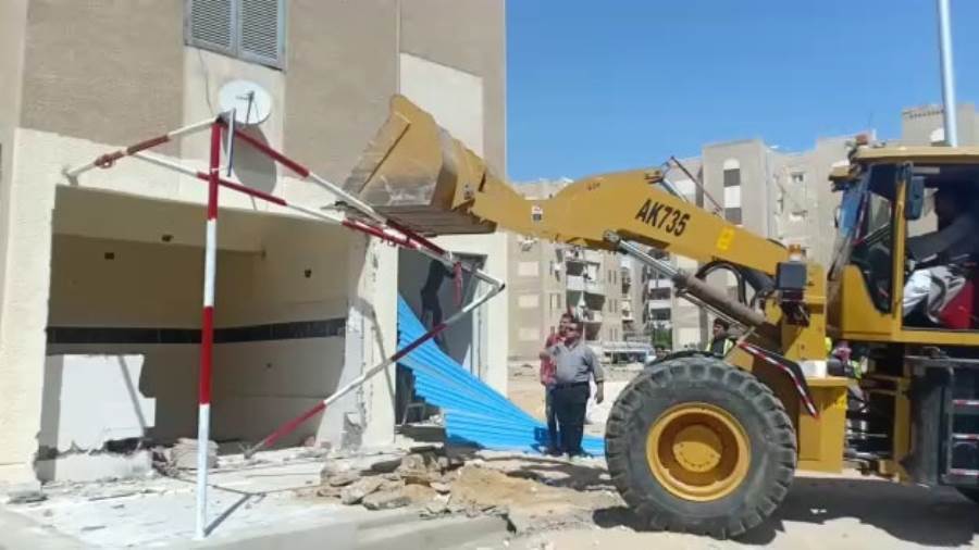 بالصور.. جهاز 6 أكتوبر يرصد مخالفات بناء ويبدأ تحويل المخالف بالصور.. جهاز 6 أكتوبر يرصد مخالفات بناء ويبدأ تحويل المخالف