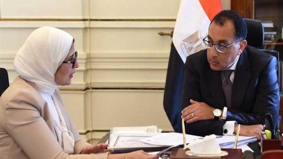الحصيلة الأسوأ.. كورونا يتخطى حاجز 15000 إصابة في مصر الحصيلة الأسوأ.. كورونا يتخطى حاجز 15000 إصابة في مصر