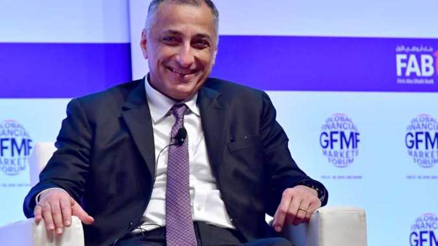 البنوك تبدأ العمل بالمواعيد المعدلة من 9.30 صباحا وحتى 4 عصر