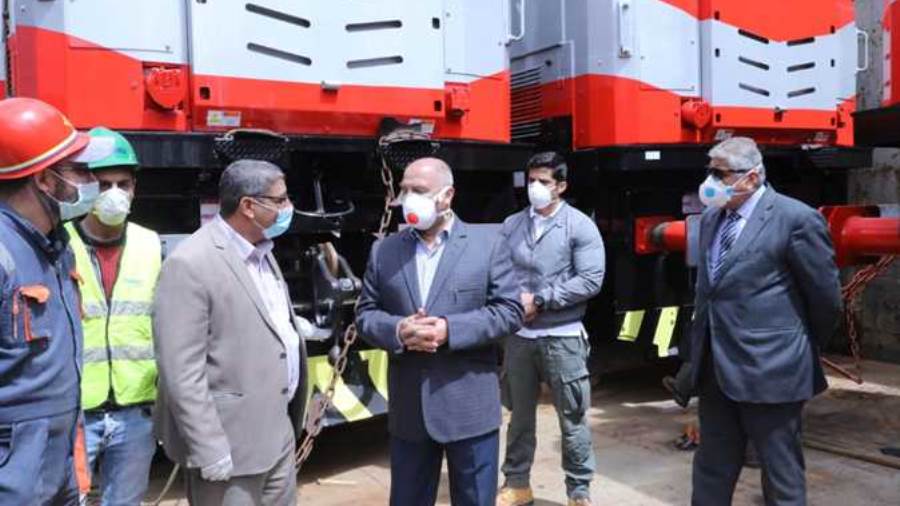 وزير النقل: سيفخر المصريون بالطريق الدائري قريبا ونفذنانفق ا وزير النقل: سيفخر المصريون بالطريق الدائري قريبا ونفذنانفق ا