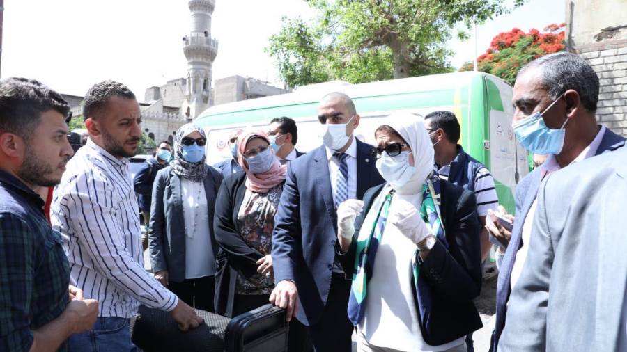 الحكومة: لجنة لتحديد سقف الحد الأقصى لأسعار علاج كورونا في ا