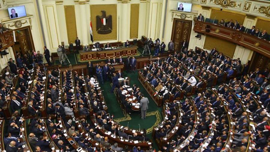 البرلمان يوافق على تعديلات قانون قطاع الأعمال العام