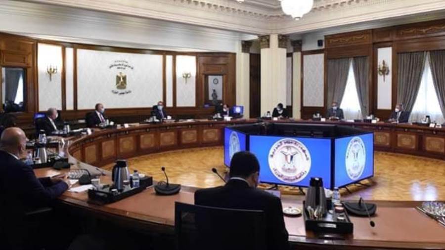 رئيس الوزراء يتابع برنامج التحول لمنظومة الري الحديث ومشروعا