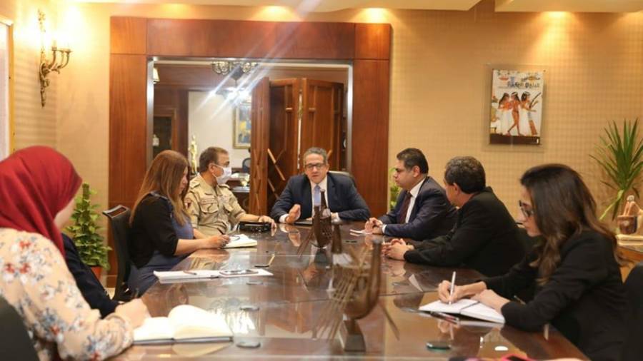 وزير السياحة يبحث تعزيز التعاون الفني مع قبرص لإنعاش القطاع وزير السياحة يبحث تعزيز التعاون الفني مع قبرص لإنعاش القطاع