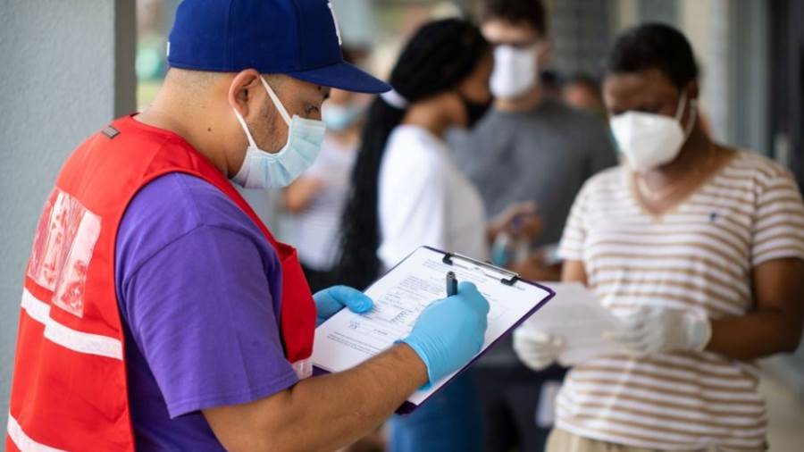 أمريكا تسجل 64 ألف إصابة جديدة و991 وفاة بكورونا