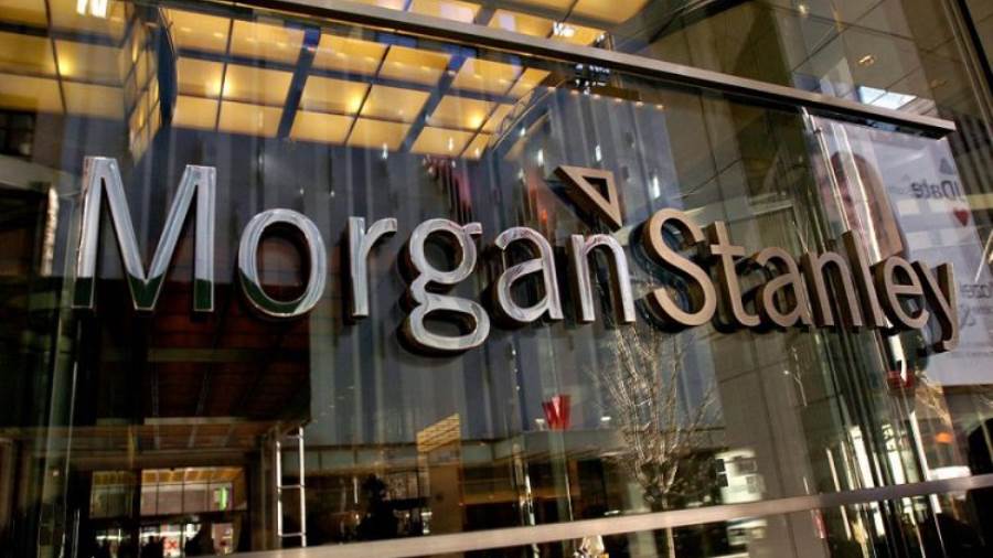 بنك مورجان ستانلي يرفع توقعاته لأسعار برنت والخام الأمريكي ل