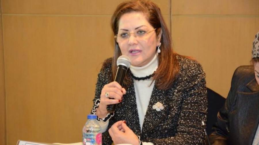 وزيرة التخطيط: وضعنا 3 سيناريوهات لكورونا ثم لجأنا لرابع بعد