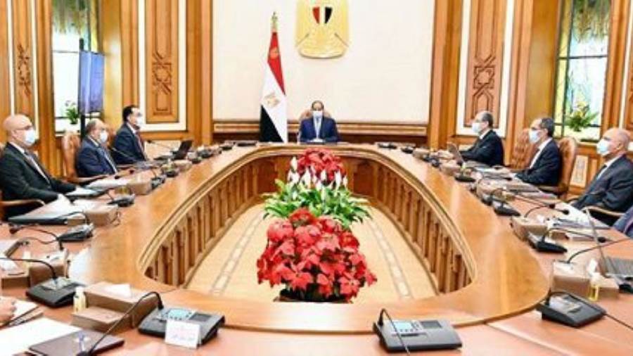 السيسي يتابع نقل الحكومة للعاصمة الإدارية ويبحث خطة لاستغلال