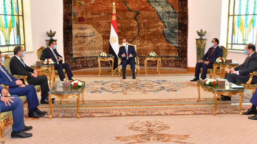 رئيس وزراء اليمن ينقل للرئيس السيسيرسالة خطية من نظيرهاليمني رئيس وزراء اليمن ينقل للرئيس السيسيرسالة خطية من نظيرهاليمني