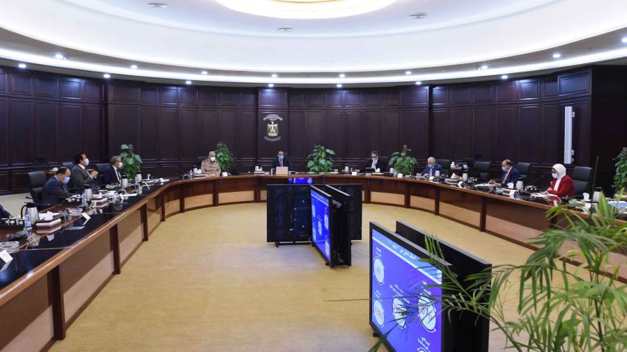 رئيس الوزراء يوافق على عدد من القرارات الجديدة يبدأ تطبيقها 