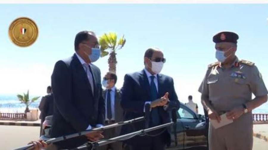 السيسي يوجه بالانتهاء من تطوير منطقة المنتزه التاريخية خلال 