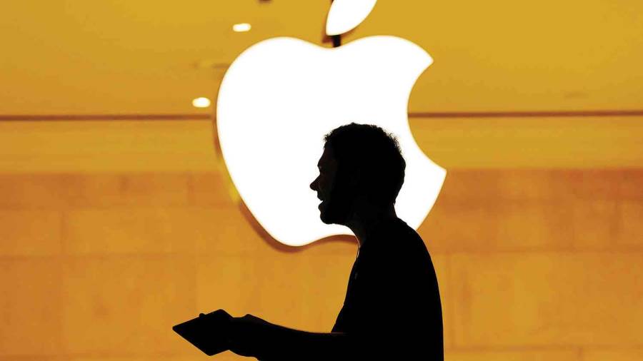 آبلأول شركة أمريكية تصل قيمتها السوقية إلى تريليوني دولار