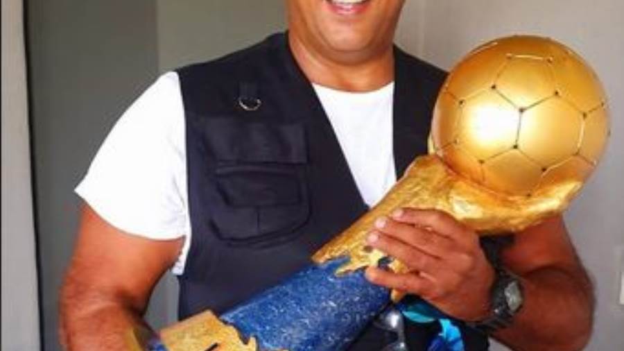 شاهد تميمة وكأس العالم لكرة اليد في حفل قرعة مونديال اليد