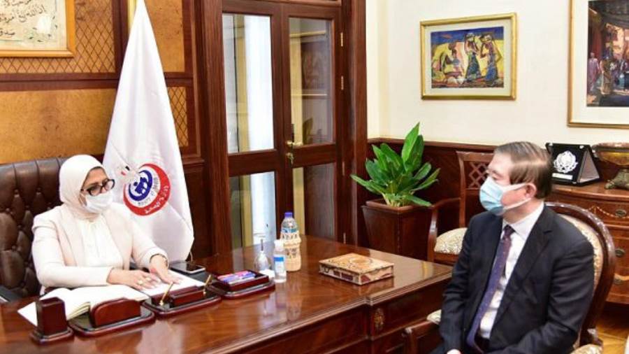 وزيرة الصحة تبحث مع شركة صينية إنتاج لقاح كورونا في مصر فور 