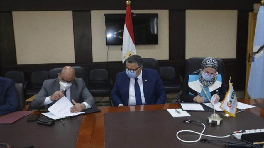 تنمية الصادرات يمول نقل 1253 ورشة من الغردقة إلى مدينة الحرف