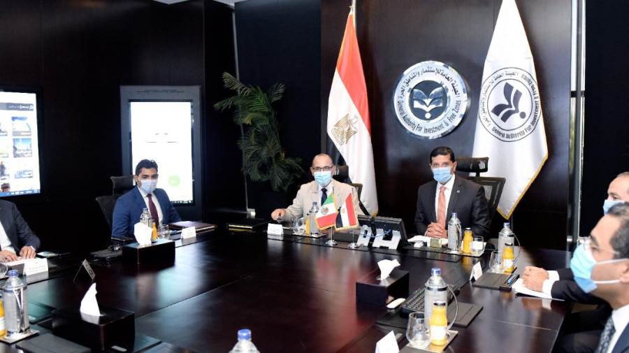 رئيس هيئة الاستثمار يبحث مع سفير المكسيك سبل زيادة الاستثمار