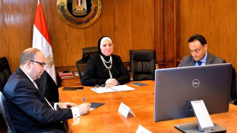 مصر والأردن والعراق يحددون 4 قطاعات صناعية بالمرحلة الأولى ل