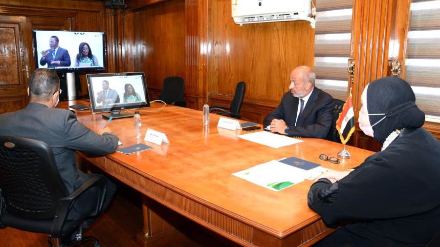 وزيرة الصناعة: افتتاح الرئيس لمعرض تراثنا يعكس اهتمام الدولة