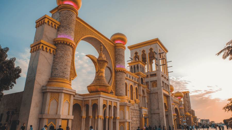 القرية العالمية تستضيف رواد قطاع الترفيه والتسلية حول العالم