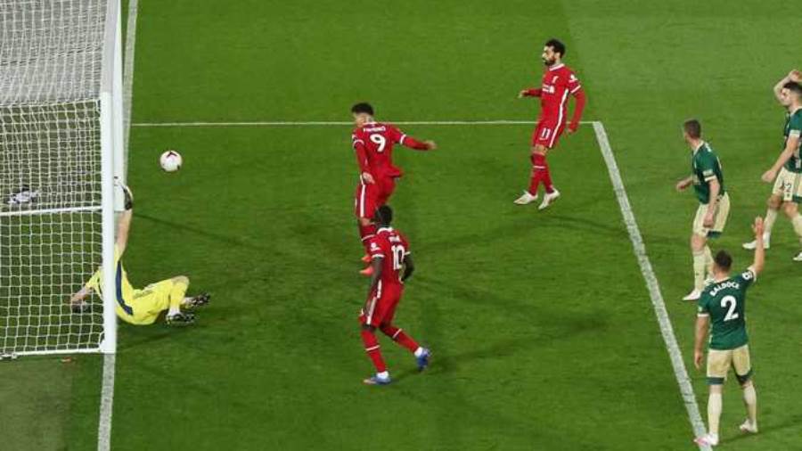 فار يلغي هدفا لمحمد صلاح في فوز ليفربول الصعب على شيفيلد بال