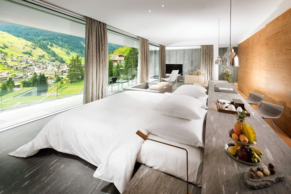 HITEK wins first hotel contract in Switzerland for FLEXIGUES