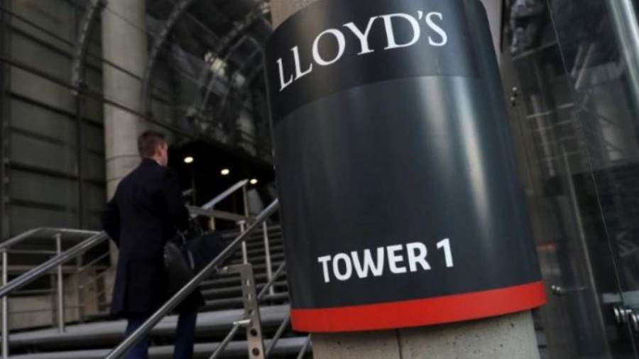 مجموعة لويدز البريطانية تعتزم شطب نحو 730 وظيفة
