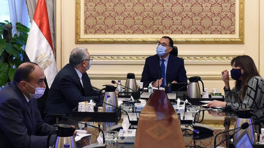 رئيس الوزراء يبحث مع وزير الزراعة التوجيهات الرئاسية لتعظيم رئيس الوزراء يبحث مع وزير الزراعة التوجيهات الرئاسية لتعظيم