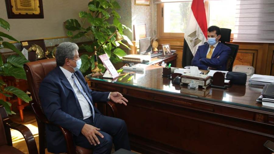 وزير الشباب يستعراض أعمال المنظمة الكشفية العربية ويبحث خطة 