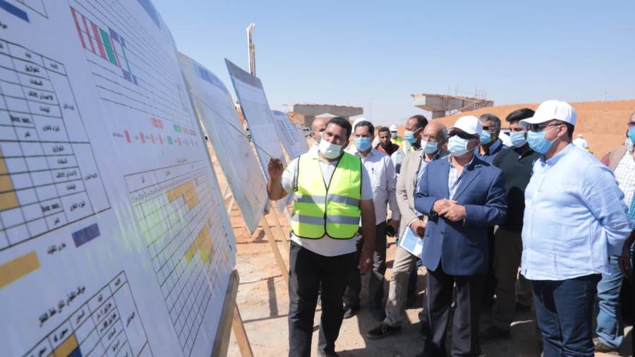 وزير النقل ومحافظ القليوبيةيشهدان دخول برج قليوب والمنطقة ال